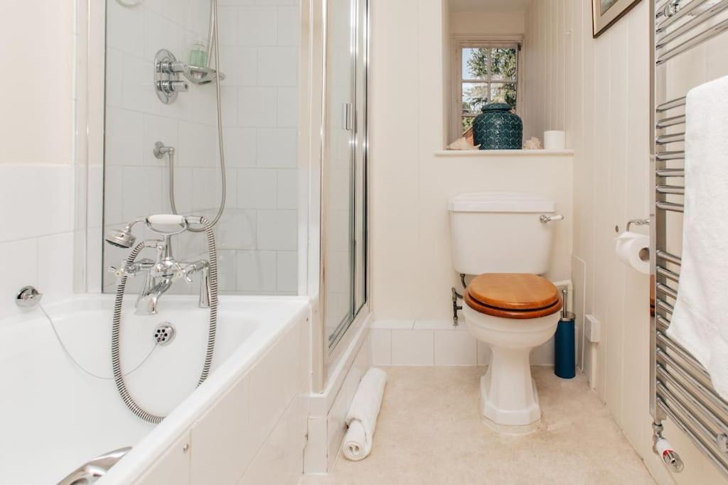 Villa Dolls House - Luxury Townhouse *Sleeps 10* Henley-on-Thames Exterior foto