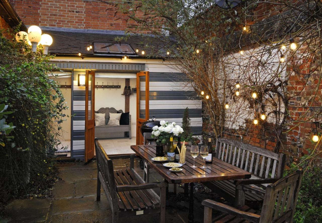 Villa Dolls House - Luxury Townhouse *Sleeps 10* Henley-on-Thames Exterior foto