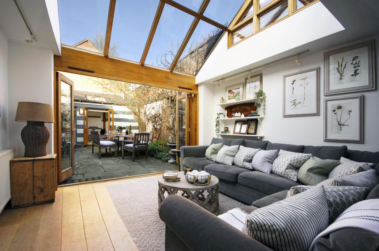 Villa Dolls House - Luxury Townhouse *Sleeps 10* Henley-on-Thames Exterior foto