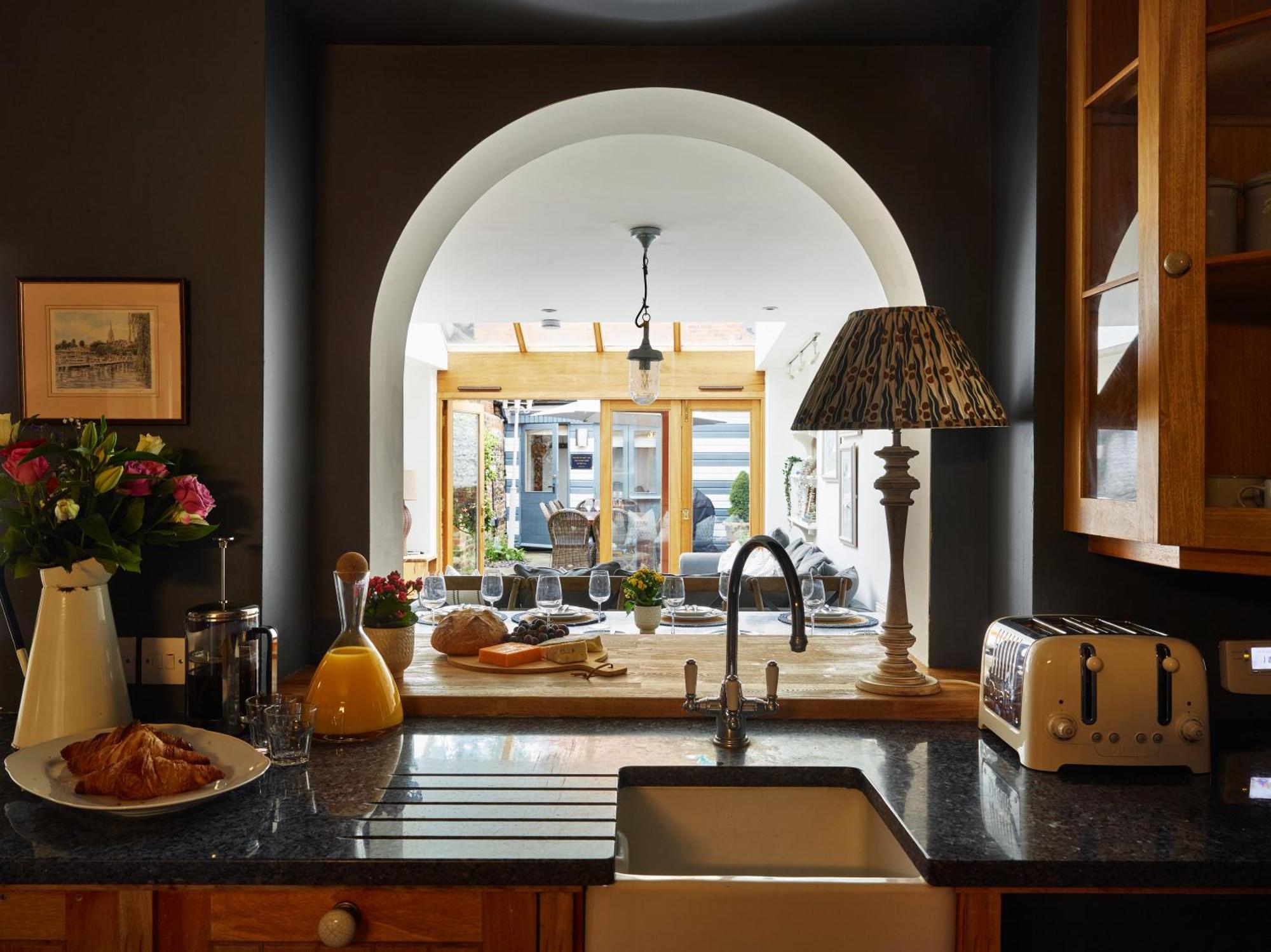Villa Dolls House - Luxury Townhouse *Sleeps 10* Henley-on-Thames Exterior foto